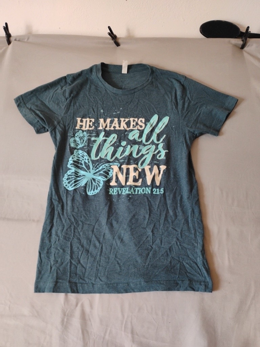 Woman's Graphic Tee - Teal 'He Makes All Things New'
